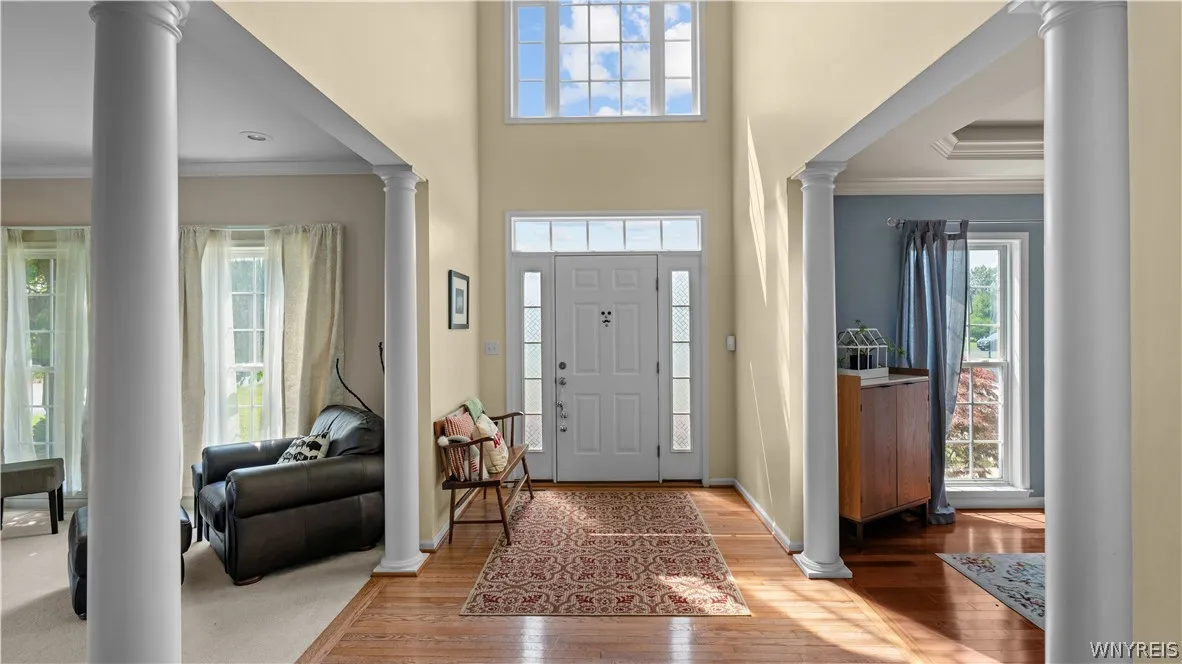 6225 Country Walk Court, Clarence, New York 14032, Clarence, New York 14032, 4 Bedrooms Bedrooms, 10 Rooms Rooms,4 BathroomsBathrooms,Residential,For Sale,6225 Country Walk Court, Clarence, New York 14032,0,B1695422