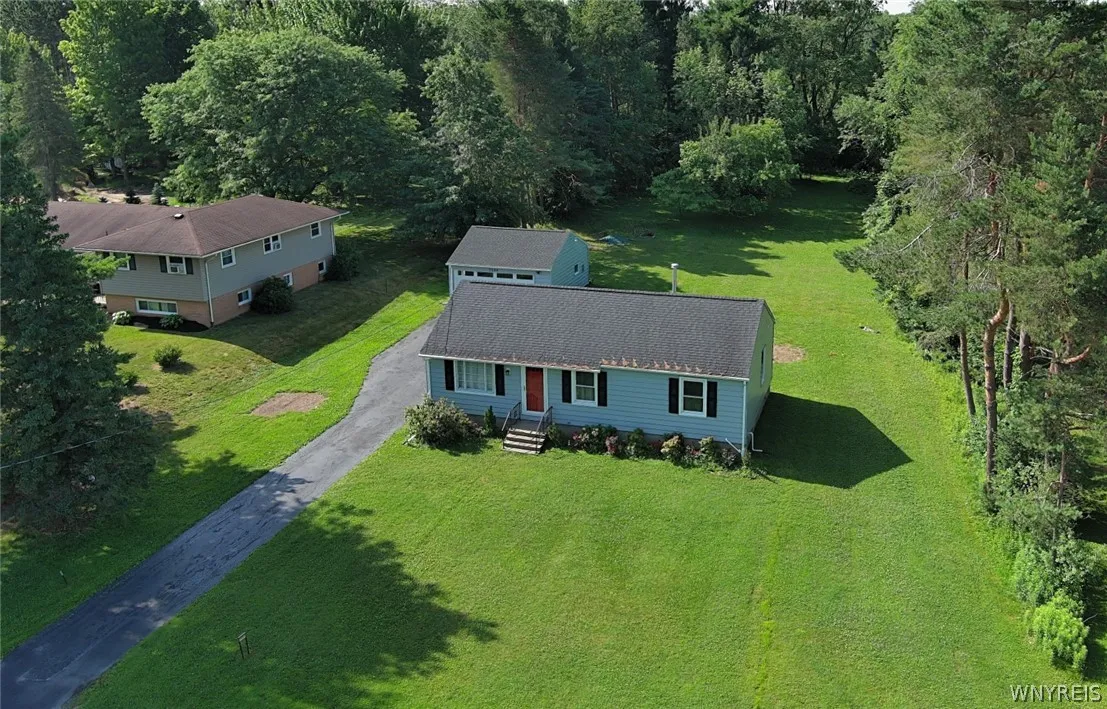 7399 Michael Road, Orchard Park, New York 14127, Orchard Park, New York 14127, 3 Bedrooms Bedrooms, 7 Rooms Rooms,1 BathroomBathrooms,Residential,For Sale,7399 Michael Road, Orchard Park, New York 14127,0,B1695635