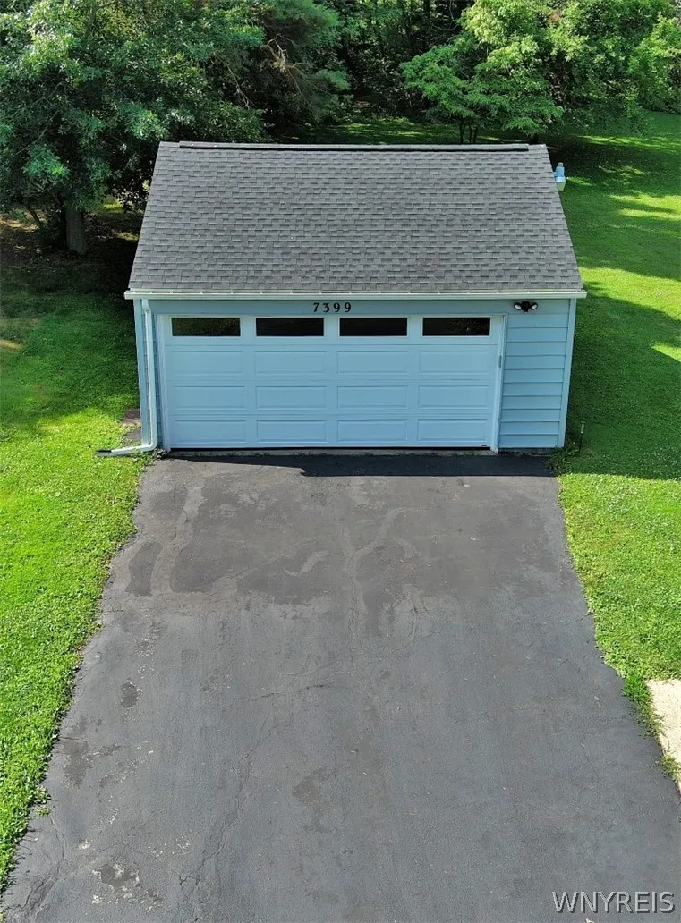 7399 Michael Road, Orchard Park, New York 14127, Orchard Park, New York 14127, 3 Bedrooms Bedrooms, 7 Rooms Rooms,1 BathroomBathrooms,Residential,For Sale,7399 Michael Road, Orchard Park, New York 14127,0,B1695635