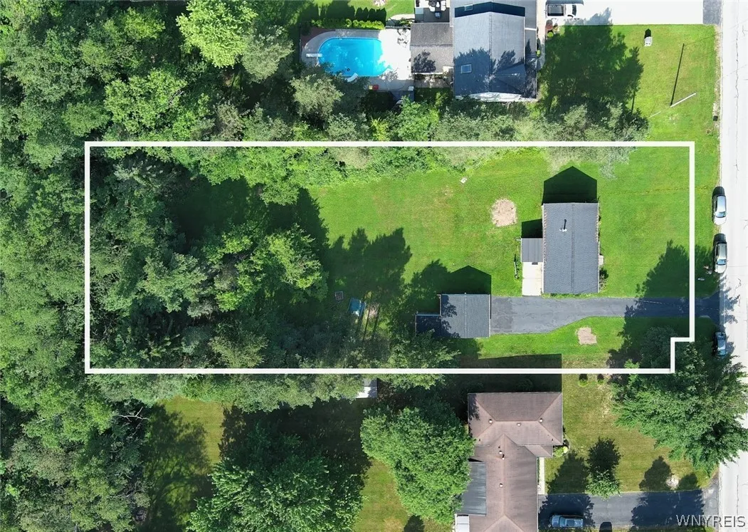 7399 Michael Road, Orchard Park, New York 14127, Orchard Park, New York 14127, 3 Bedrooms Bedrooms, 7 Rooms Rooms,1 BathroomBathrooms,Residential,For Sale,7399 Michael Road, Orchard Park, New York 14127,0,B1695635