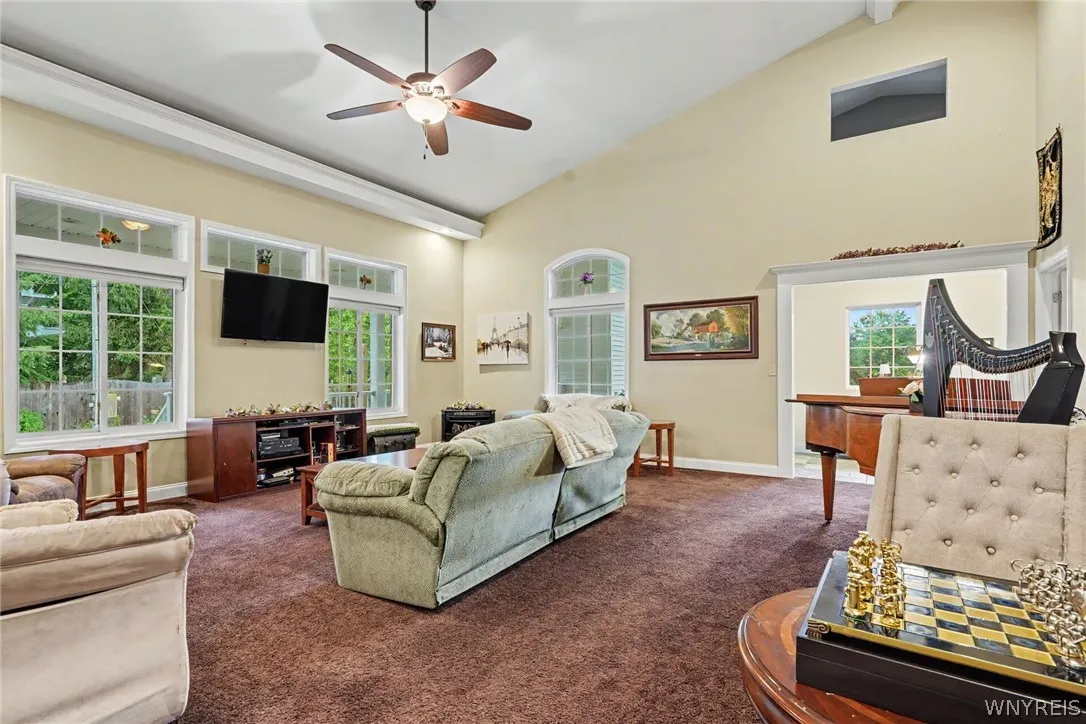 6790 Gowanda State Road, Hamburg, New York 14075, Hamburg, New York 14075, 4 Bedrooms Bedrooms, 8 Rooms Rooms,2 BathroomsBathrooms,Residential,For Sale,6790 Gowanda State Road, Hamburg, New York 14075,0,B1694473