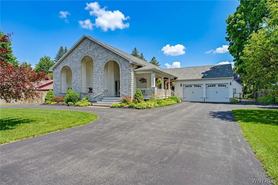 Front home is 3100 Sq Ft. Contemporary Ranch!