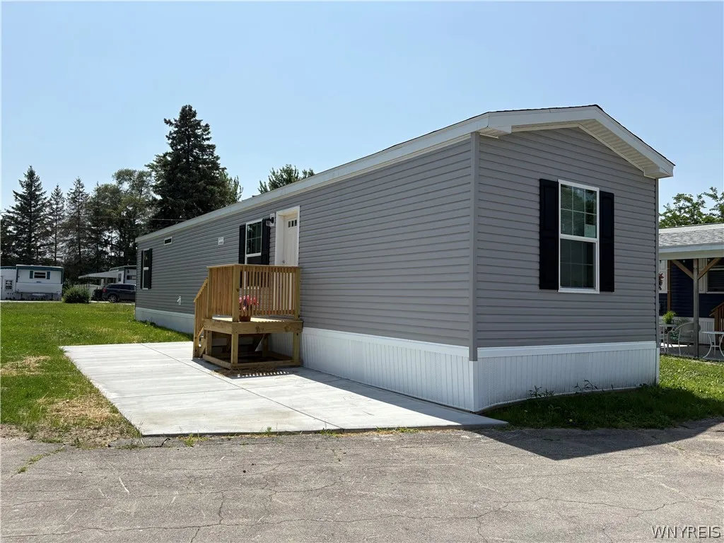 9170 Sheridan Drive, Clarence, New York 14031, Clarence, New York 14031, 2 Bedrooms Bedrooms, 7 Rooms Rooms,2 BathroomsBathrooms,Residential,For Sale,9170 Sheridan Drive, Clarence, New York 14031,0,B1695783