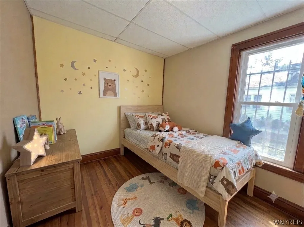 325 Box Avenue, Buffalo, New York 14211, Buffalo, New York 14211, 3 Bedrooms Bedrooms, 6 Rooms Rooms,1 BathroomBathrooms,Residential Lease,For Rent,325 Box Avenue, Buffalo, New York 14211,0,B1695677