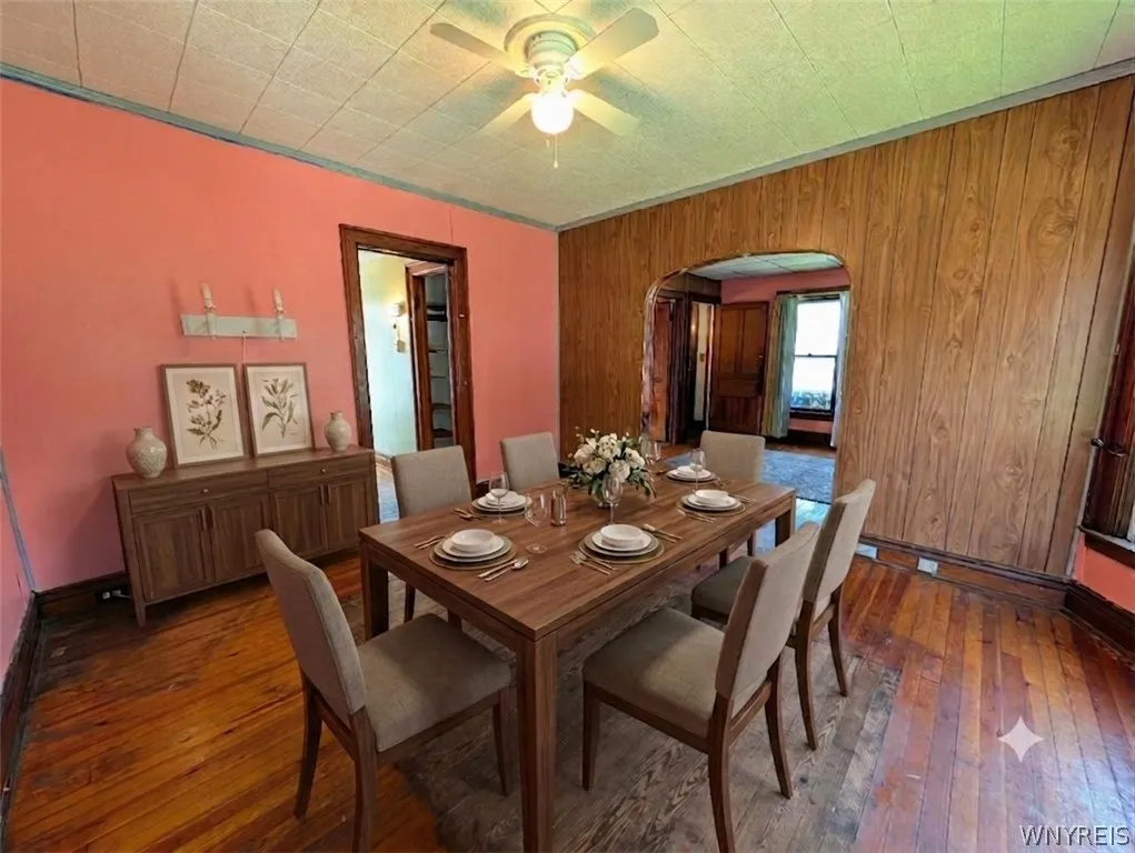 325 Box Avenue, Buffalo, New York 14211, Buffalo, New York 14211, 3 Bedrooms Bedrooms, 6 Rooms Rooms,1 BathroomBathrooms,Residential Lease,For Rent,325 Box Avenue, Buffalo, New York 14211,0,B1695677