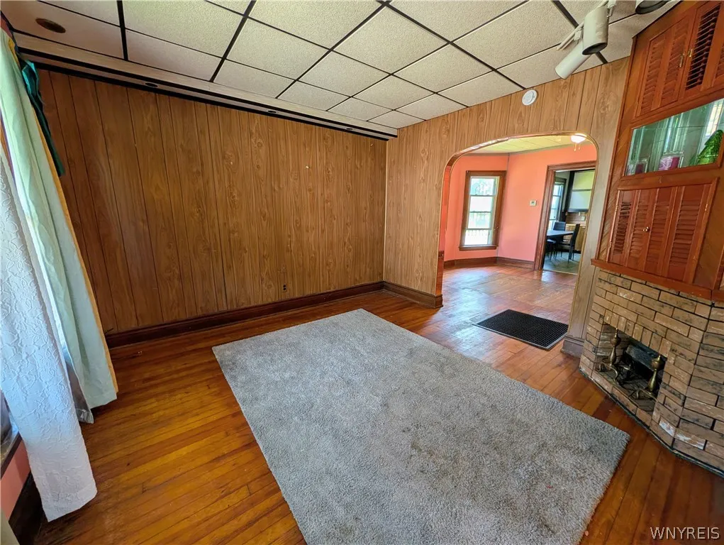 Living Room - 325 Box Ave (lower), Buffalo, NY 14211