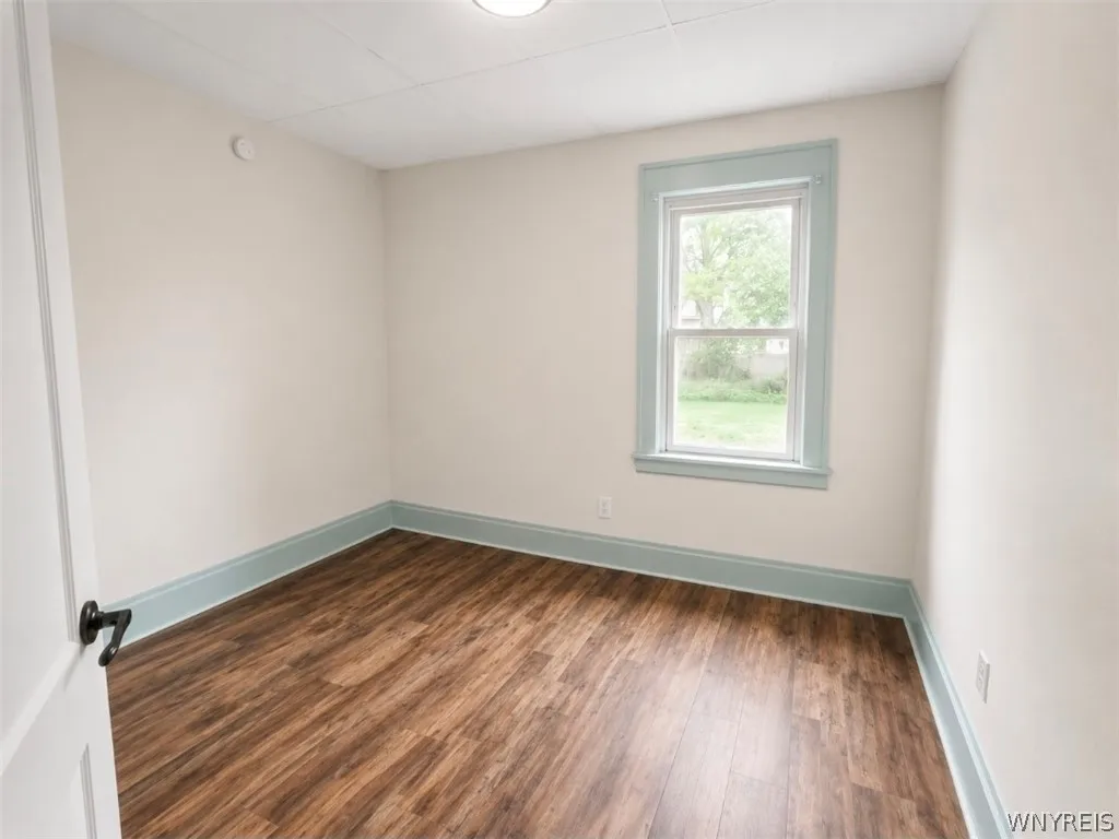 392 Leroy Avenue, Buffalo, New York 14214, Buffalo, New York 14214, 5 Bedrooms Bedrooms, ,2 BathroomsBathrooms,Residential,For Sale,392 Leroy Avenue, Buffalo, New York 14214,0,B1695826