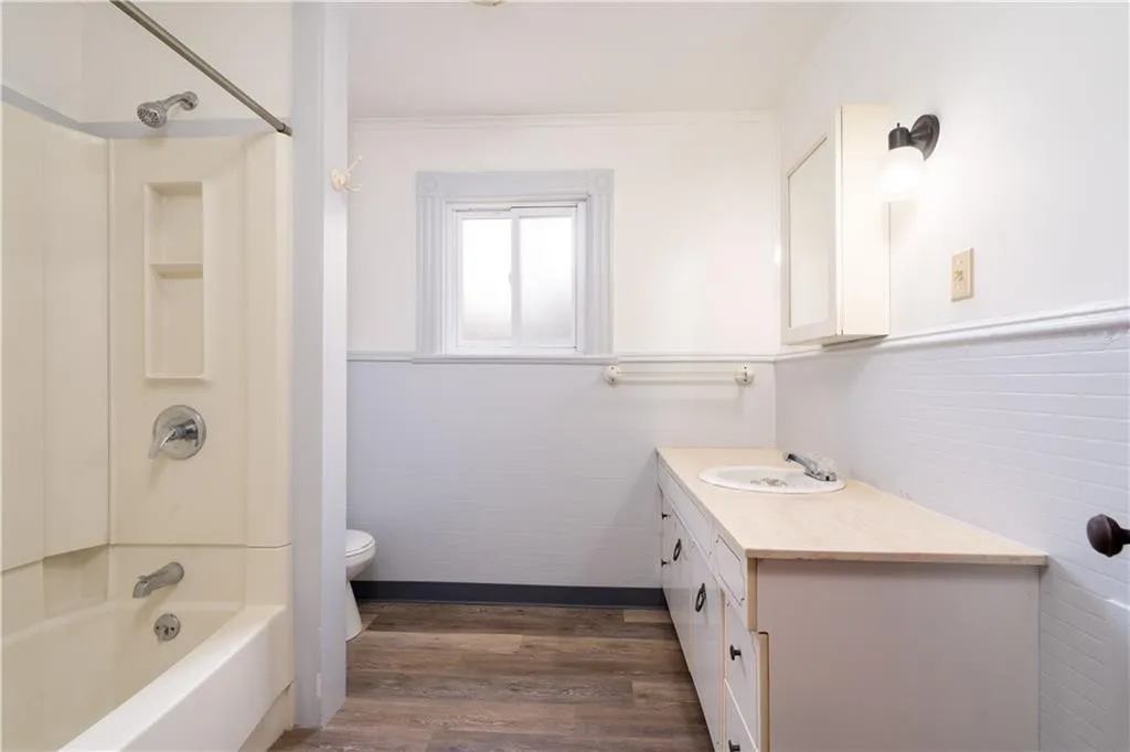 upstairs bathroom
