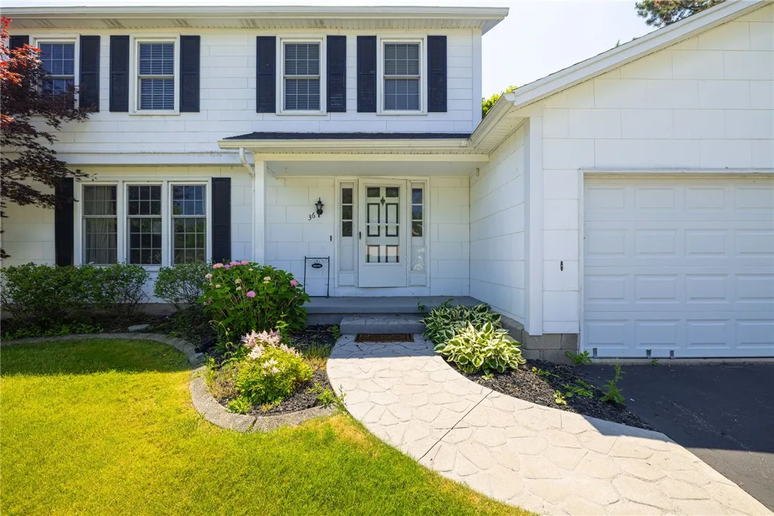36 Kimbrook Drive, Greece, New York 14612, Greece, New York 14612, 3 Bedrooms Bedrooms, 7 Rooms Rooms,1 BathroomBathrooms,Residential,For Sale,36 Kimbrook Drive, Greece, New York 14612,0,R1695905