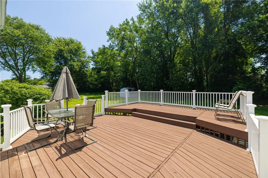 36 Kimbrook Drive, Greece, New York 14612, Greece, New York 14612, 3 Bedrooms Bedrooms, 7 Rooms Rooms,1 BathroomBathrooms,Residential,For Sale,36 Kimbrook Drive, Greece, New York 14612,0,R1695905