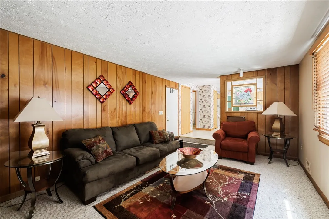 36 Kimbrook Drive, Greece, New York 14612, Greece, New York 14612, 3 Bedrooms Bedrooms, 7 Rooms Rooms,1 BathroomBathrooms,Residential,For Sale,36 Kimbrook Drive, Greece, New York 14612,0,R1695905