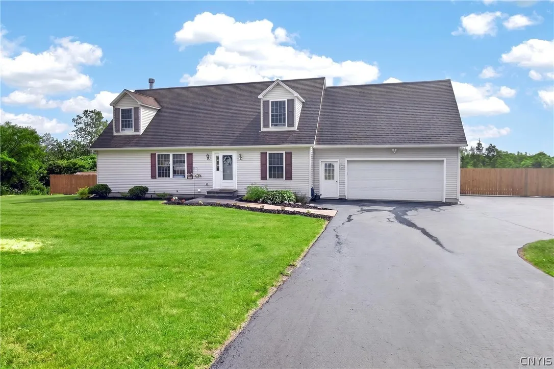 9920 Morgan Road, Marcy, New York 13403, Marcy, New York 13403, 4 Bedrooms Bedrooms, 9 Rooms Rooms,2 BathroomsBathrooms,Residential,For Sale,9920 Morgan Road, Marcy, New York 13403,0,S1694368