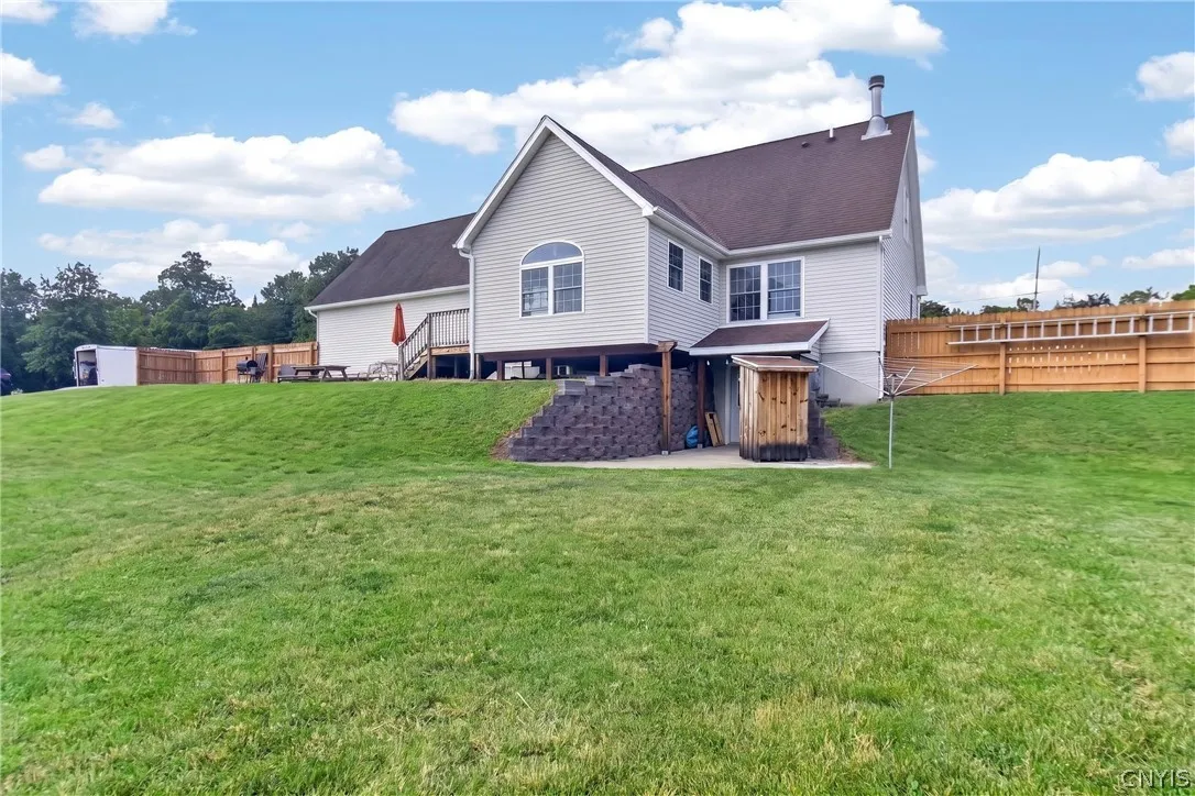 9920 Morgan Road, Marcy, New York 13403, Marcy, New York 13403, 4 Bedrooms Bedrooms, 9 Rooms Rooms,2 BathroomsBathrooms,Residential,For Sale,9920 Morgan Road, Marcy, New York 13403,0,S1694368