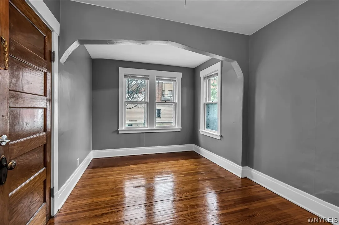 7 Custer Street, Buffalo, New York 14214, Buffalo, New York 14214, 4 Bedrooms Bedrooms, ,2 BathroomsBathrooms,Residential,For Sale,7 Custer Street, Buffalo, New York 14214,0,B1695593