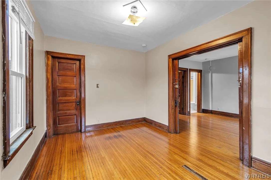 7 Custer Street, Buffalo, New York 14214, Buffalo, New York 14214, 4 Bedrooms Bedrooms, ,2 BathroomsBathrooms,Residential,For Sale,7 Custer Street, Buffalo, New York 14214,0,B1695593