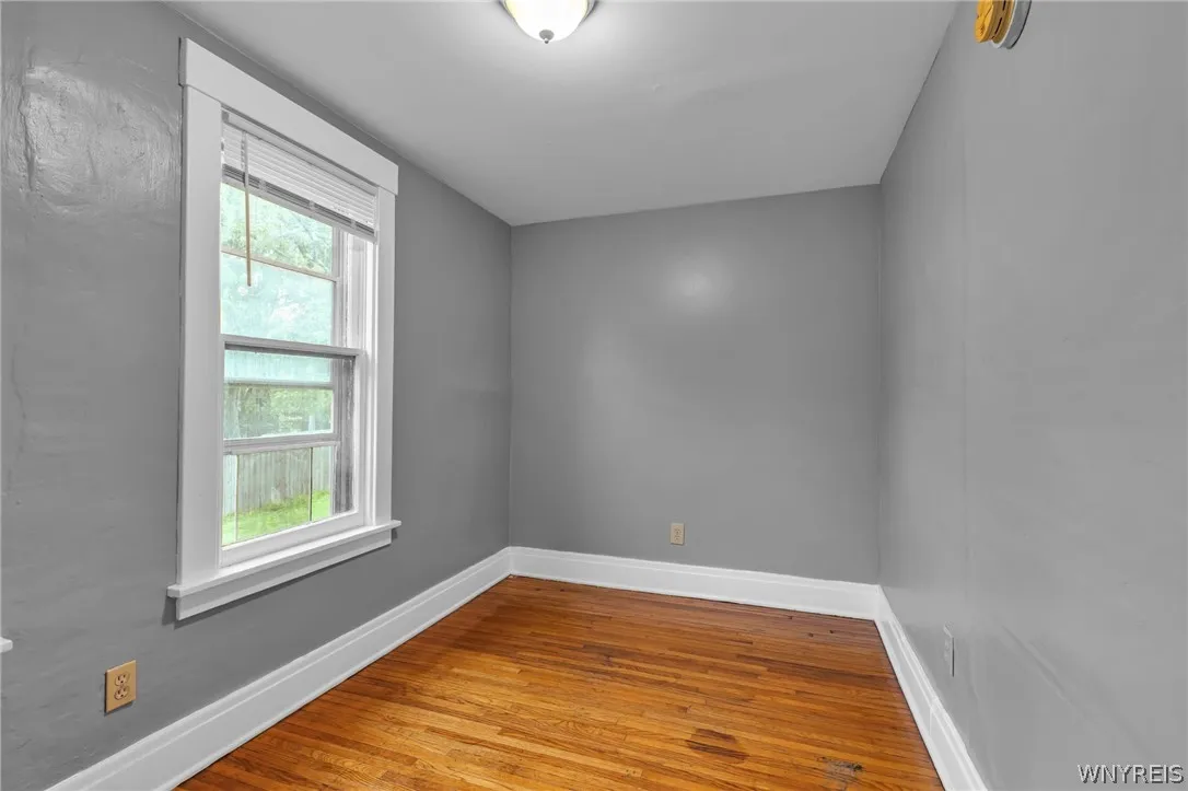 7 Custer Street, Buffalo, New York 14214, Buffalo, New York 14214, 4 Bedrooms Bedrooms, ,2 BathroomsBathrooms,Residential,For Sale,7 Custer Street, Buffalo, New York 14214,0,B1695593