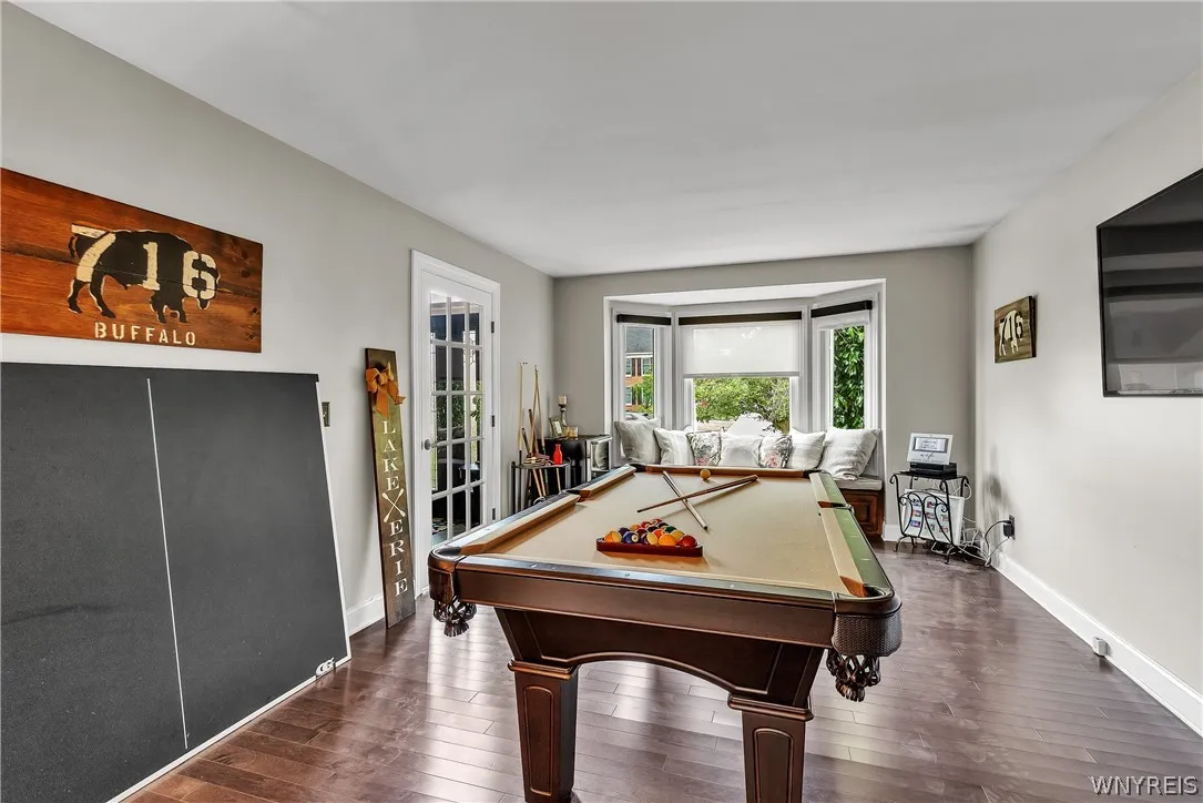 5521 Country Club Lane, Hamburg, New York 14075, Hamburg, New York 14075, 4 Bedrooms Bedrooms, 9 Rooms Rooms,2 BathroomsBathrooms,Residential,For Sale,5521 Country Club Lane, Hamburg, New York 14075,0,B1691457