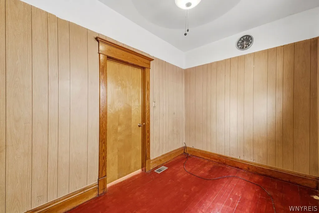 349 Walden Avenue, Buffalo, New York 14211, Buffalo, New York 14211, 5 Bedrooms Bedrooms, ,2 BathroomsBathrooms,Residential,For Sale,349 Walden Avenue, Buffalo, New York 14211,0,B1696191