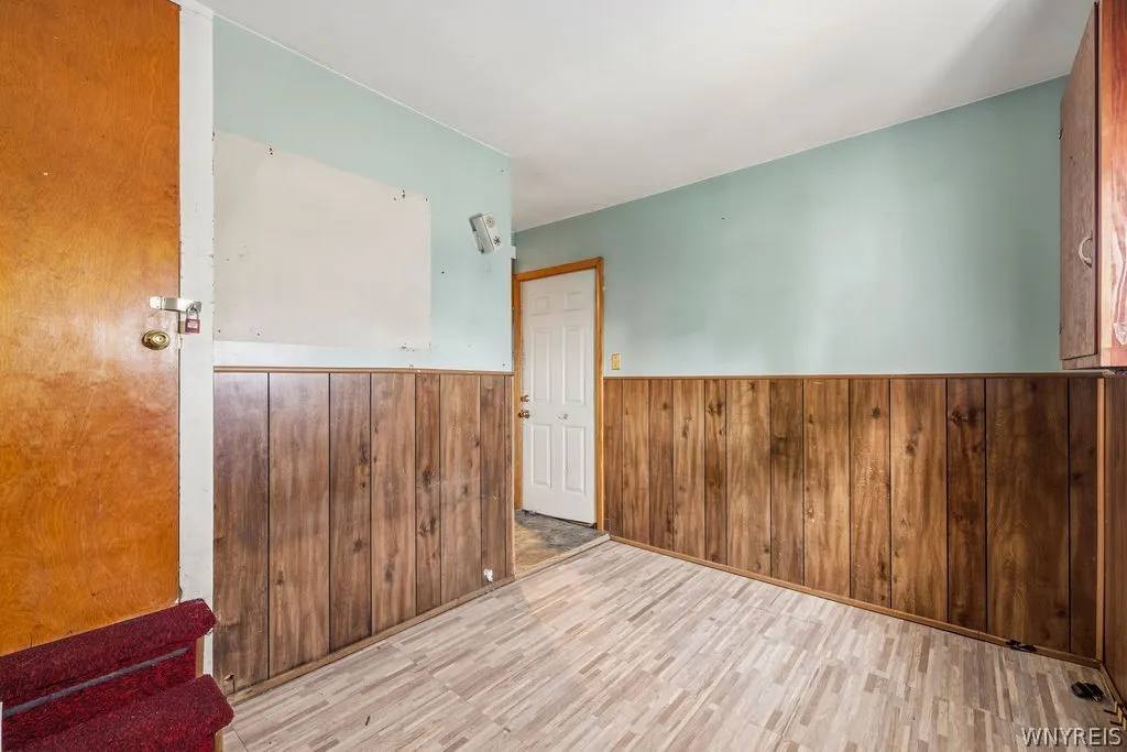 349 Walden Avenue, Buffalo, New York 14211, Buffalo, New York 14211, 5 Bedrooms Bedrooms, ,2 BathroomsBathrooms,Residential,For Sale,349 Walden Avenue, Buffalo, New York 14211,0,B1696191
