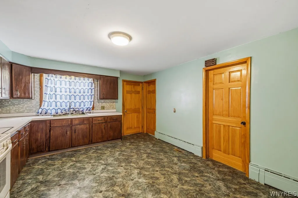 349 Walden Avenue, Buffalo, New York 14211, Buffalo, New York 14211, 5 Bedrooms Bedrooms, ,2 BathroomsBathrooms,Residential,For Sale,349 Walden Avenue, Buffalo, New York 14211,0,B1696191