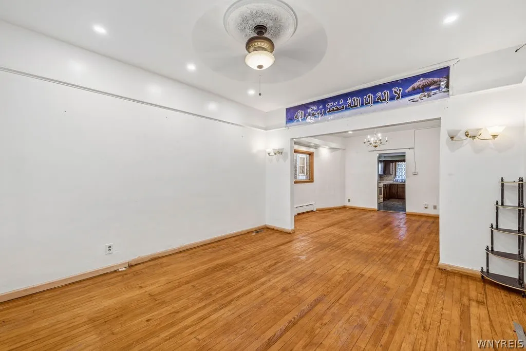 349 Walden Avenue, Buffalo, New York 14211, Buffalo, New York 14211, 5 Bedrooms Bedrooms, ,2 BathroomsBathrooms,Residential,For Sale,349 Walden Avenue, Buffalo, New York 14211,0,B1696191
