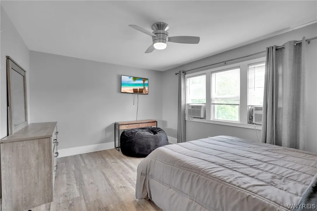 28 Clio Avenue, Buffalo, New York 14220, Buffalo, New York 14220, 5 Bedrooms Bedrooms, 12 Rooms Rooms,2 BathroomsBathrooms,Residential,For Sale,28 Clio Avenue, Buffalo, New York 14220,0,B1693820