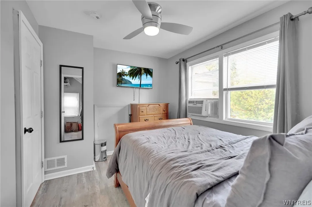 28 Clio Avenue, Buffalo, New York 14220, Buffalo, New York 14220, 5 Bedrooms Bedrooms, 12 Rooms Rooms,2 BathroomsBathrooms,Residential,For Sale,28 Clio Avenue, Buffalo, New York 14220,0,B1693820