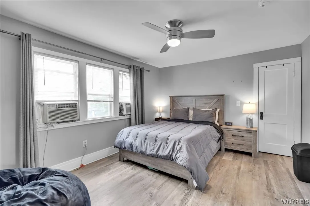 28 Clio Avenue, Buffalo, New York 14220, Buffalo, New York 14220, 5 Bedrooms Bedrooms, 12 Rooms Rooms,2 BathroomsBathrooms,Residential,For Sale,28 Clio Avenue, Buffalo, New York 14220,0,B1693820