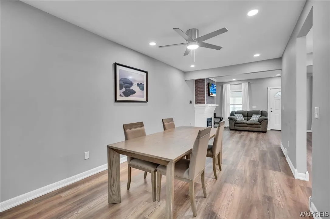 28 Clio Avenue, Buffalo, New York 14220, Buffalo, New York 14220, 5 Bedrooms Bedrooms, 12 Rooms Rooms,2 BathroomsBathrooms,Residential,For Sale,28 Clio Avenue, Buffalo, New York 14220,0,B1693820