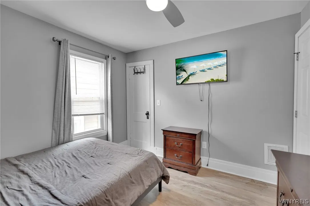 28 Clio Avenue, Buffalo, New York 14220, Buffalo, New York 14220, 5 Bedrooms Bedrooms, 12 Rooms Rooms,2 BathroomsBathrooms,Residential,For Sale,28 Clio Avenue, Buffalo, New York 14220,0,B1693820