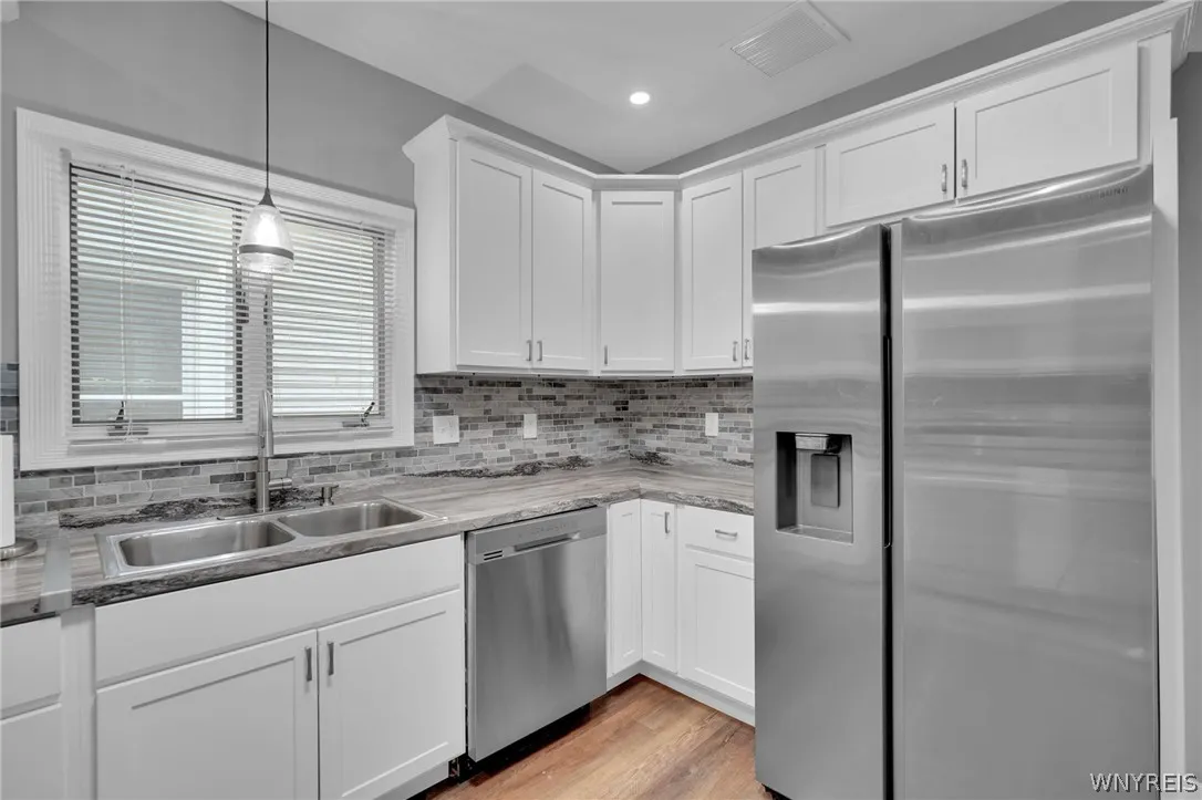 28 Clio Avenue, Buffalo, New York 14220, Buffalo, New York 14220, 5 Bedrooms Bedrooms, 12 Rooms Rooms,2 BathroomsBathrooms,Residential,For Sale,28 Clio Avenue, Buffalo, New York 14220,0,B1693820