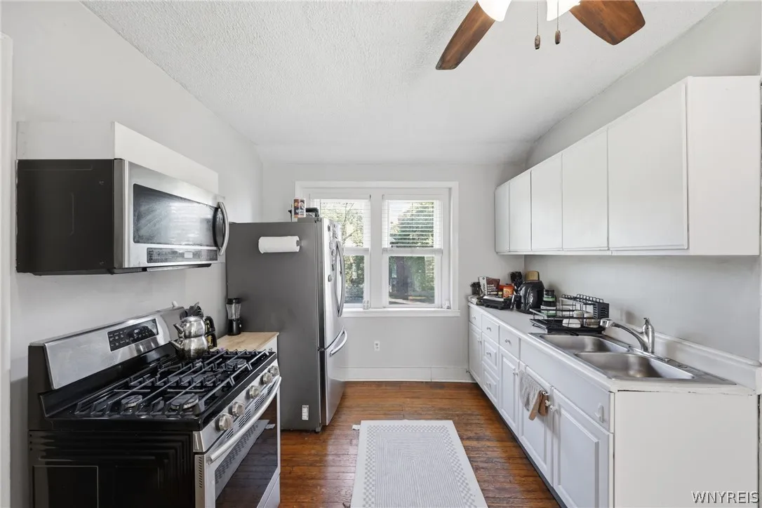 64 Prospect Avenue, Buffalo, New York 14201, Buffalo, New York 14201, 5 Bedrooms Bedrooms, ,3 BathroomsBathrooms,Residential,For Sale,64 Prospect Avenue, Buffalo, New York 14201,0,B1696238