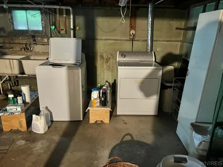 FULL BASEMENT