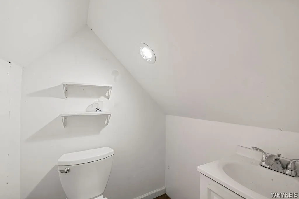 104 Pershing Avenue, Buffalo, New York 14211, Buffalo, New York 14211, 4 Bedrooms Bedrooms, 7 Rooms Rooms,2 BathroomsBathrooms,Residential,For Sale,104 Pershing Avenue, Buffalo, New York 14211,0,B1696283