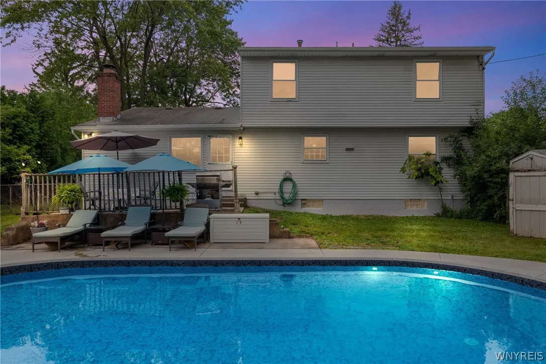 147 North Linden Street, Amherst, New York 14221, Amherst, New York 14221, 4 Bedrooms Bedrooms, 8 Rooms Rooms,1 BathroomBathrooms,Residential,For Sale,147 North Linden Street, Amherst, New York 14221,0,B1696234