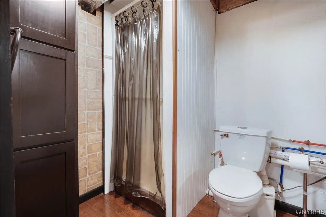 Bathroom 2