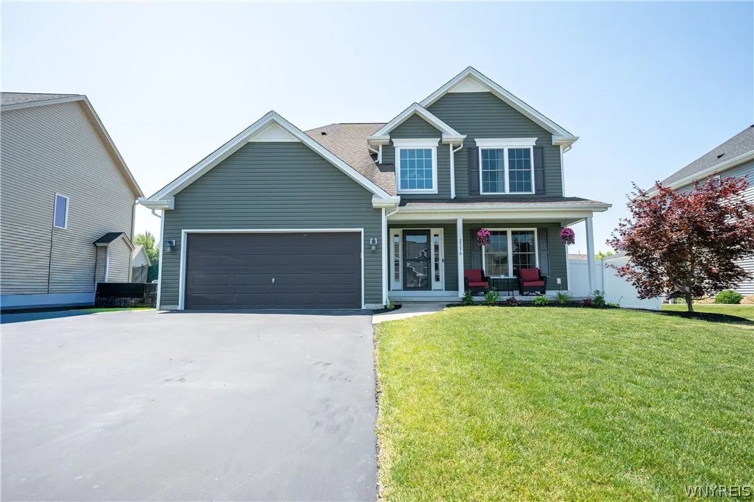 2336 Agassiz Drive, Hamburg, New York 14085, Hamburg, New York 14085, 3 Bedrooms Bedrooms, 11 Rooms Rooms,2 BathroomsBathrooms,Residential,For Sale,2336 Agassiz Drive, Hamburg, New York 14085,0,B1696187