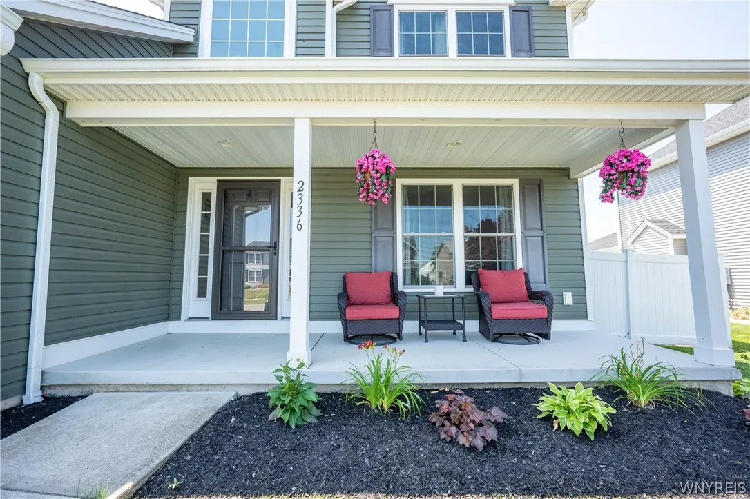 2336 Agassiz Drive, Hamburg, New York 14085, Hamburg, New York 14085, 3 Bedrooms Bedrooms, 11 Rooms Rooms,2 BathroomsBathrooms,Residential,For Sale,2336 Agassiz Drive, Hamburg, New York 14085,0,B1696187