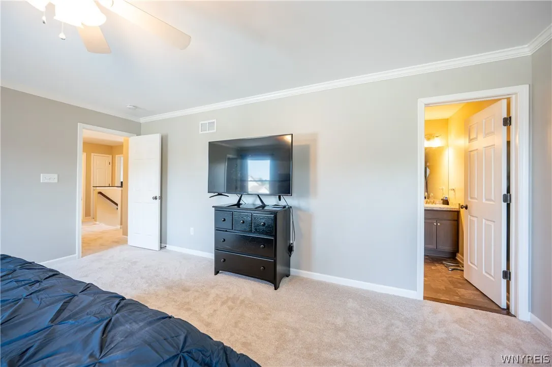 2336 Agassiz Drive, Hamburg, New York 14085, Hamburg, New York 14085, 3 Bedrooms Bedrooms, 11 Rooms Rooms,2 BathroomsBathrooms,Residential,For Sale,2336 Agassiz Drive, Hamburg, New York 14085,0,B1696187