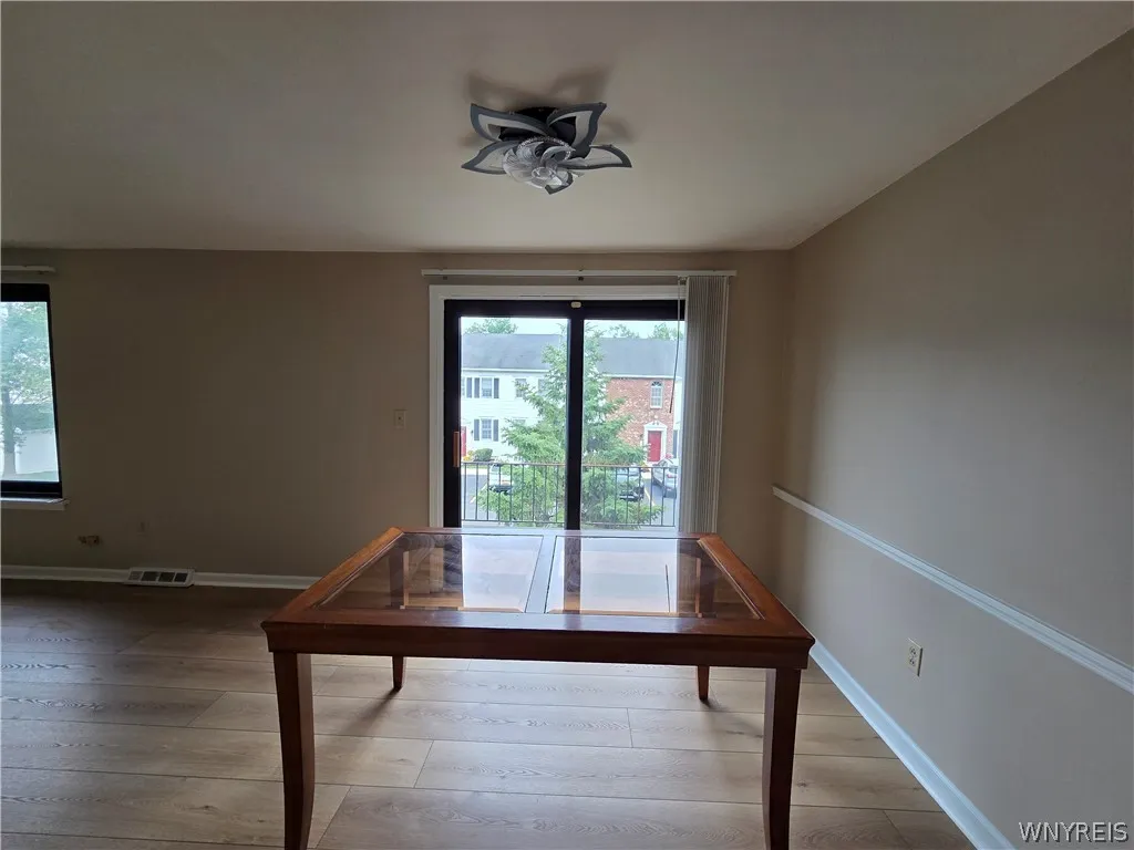 55 Greenwich Drive 4, Amherst, New York 14228, Amherst, New York 14228, 1 Bedroom Bedrooms, 4 Rooms Rooms,1 BathroomBathrooms,Residential Lease,For Rent,55 Greenwich Drive 4, Amherst, New York 14228,0,B1695947