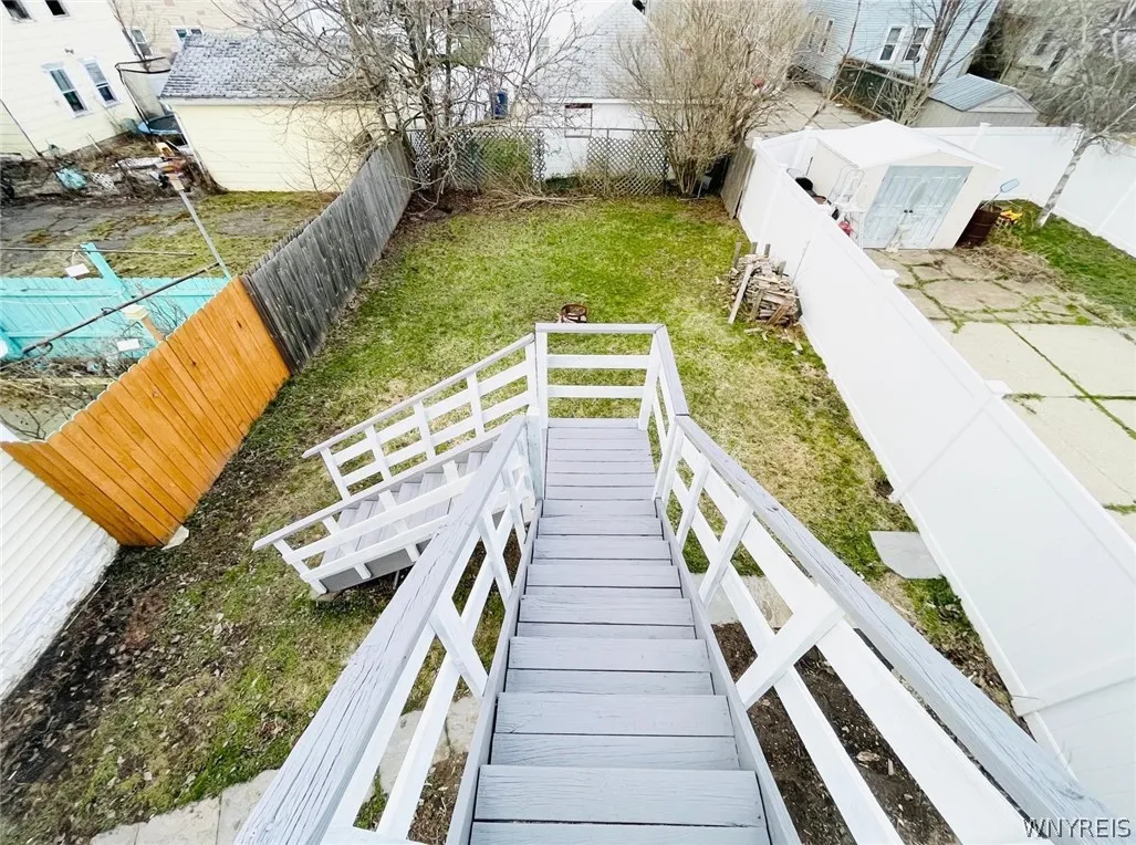 39 Elgas Street, Buffalo, New York 14207, Buffalo, New York 14207, 6 Bedrooms Bedrooms, ,2 BathroomsBathrooms,Residential,For Sale,39 Elgas Street, Buffalo, New York 14207,0,B1696367