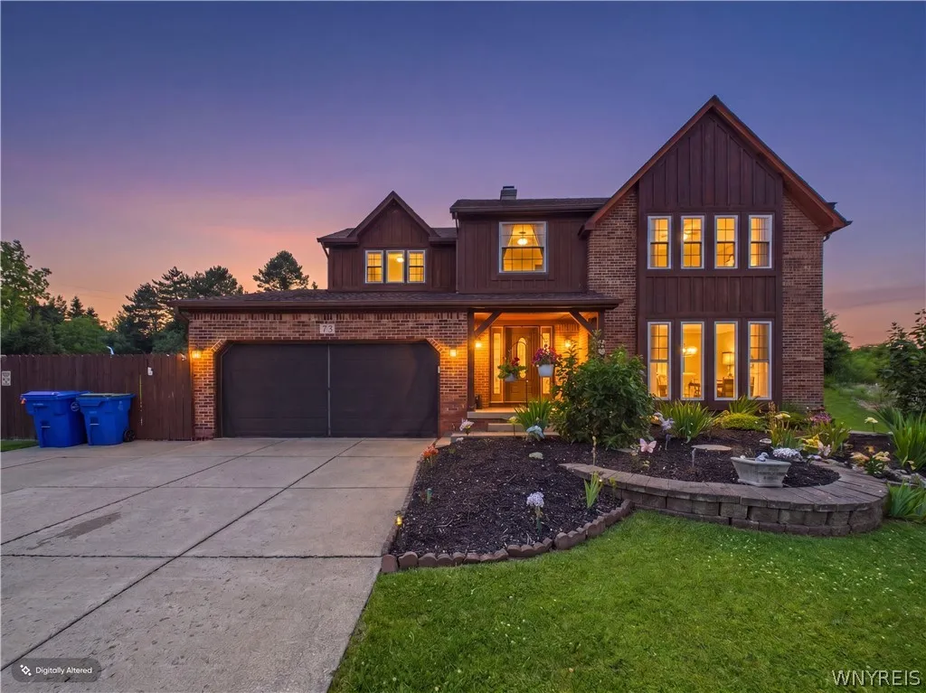 73 Larsen Lane, West Seneca, New York 14224, West Seneca, New York 14224, 4 Bedroom Bedrooms, 9 Room Rooms,2 BathroomBathrooms,Residential,Closed,73 Larsen Lane, West Seneca, New York 14224,0,B1695732