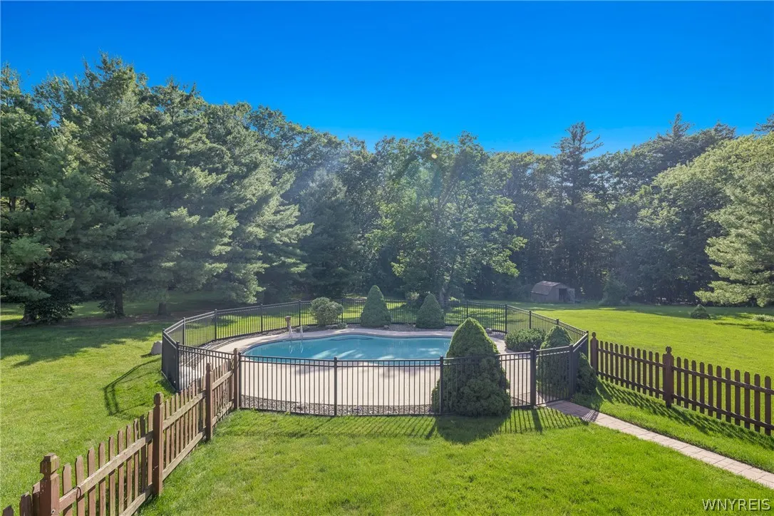 built in gunite pool, secluded yard
