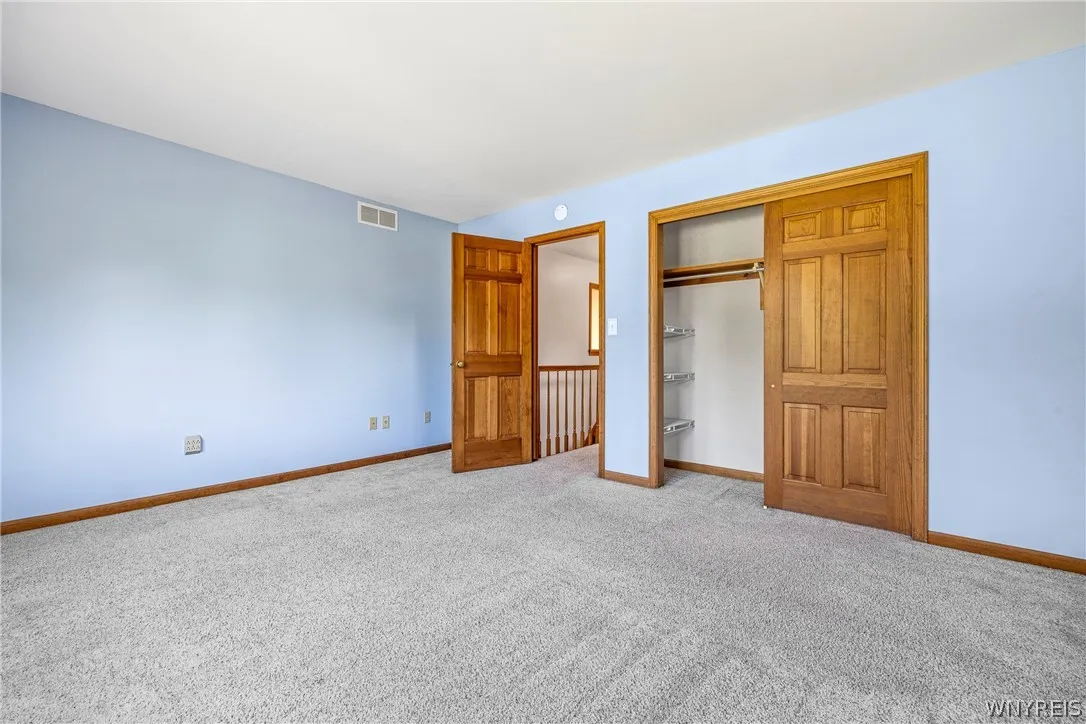 bedroom 2 floor 2