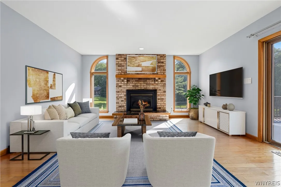 Virtually Staged,,,  kitchen eating area (sitting area)