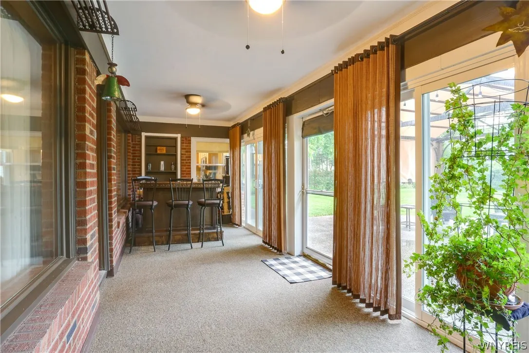 4135 Harris Hill Road, Clarence, New York 14221, Clarence, New York 14221, 2 Bedrooms Bedrooms, 6 Rooms Rooms,1 BathroomBathrooms,Residential,For Sale,4135 Harris Hill Road, Clarence, New York 14221,0,B1696029