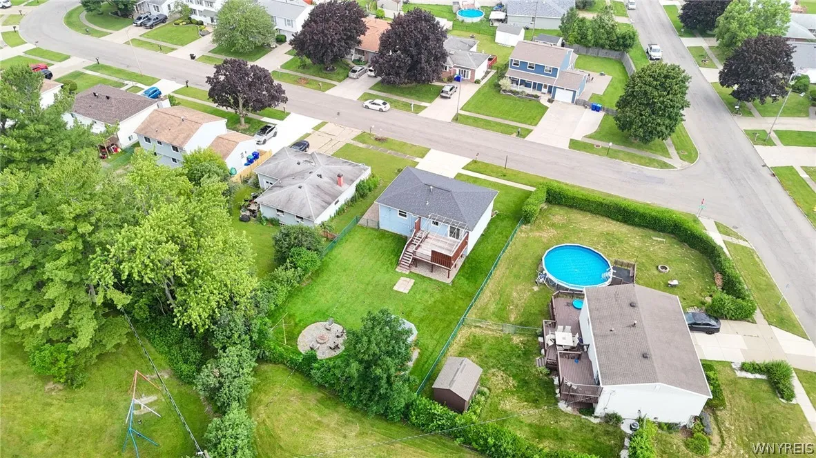 3933 Sharondale Drive, Hamburg, New York 14075, Hamburg, New York 14075, 3 Bedrooms Bedrooms, 7 Rooms Rooms,1 BathroomBathrooms,Residential,For Sale,3933 Sharondale Drive, Hamburg, New York 14075,0,B1696348