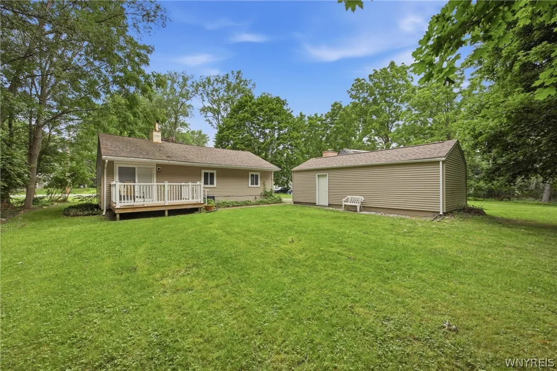 4875 Meadowbrook Road, Clarence, New York 14221, Clarence, New York 14221, 3 Bedrooms Bedrooms, 5 Rooms Rooms,1 BathroomBathrooms,Residential,For Sale,4875 Meadowbrook Road, Clarence, New York 14221,0,B1696321