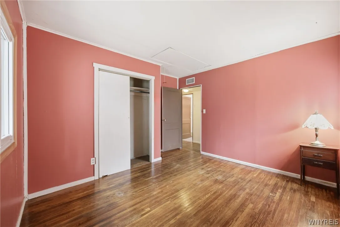 4875 Meadowbrook Road, Clarence, New York 14221, Clarence, New York 14221, 3 Bedrooms Bedrooms, 5 Rooms Rooms,1 BathroomBathrooms,Residential,For Sale,4875 Meadowbrook Road, Clarence, New York 14221,0,B1696321