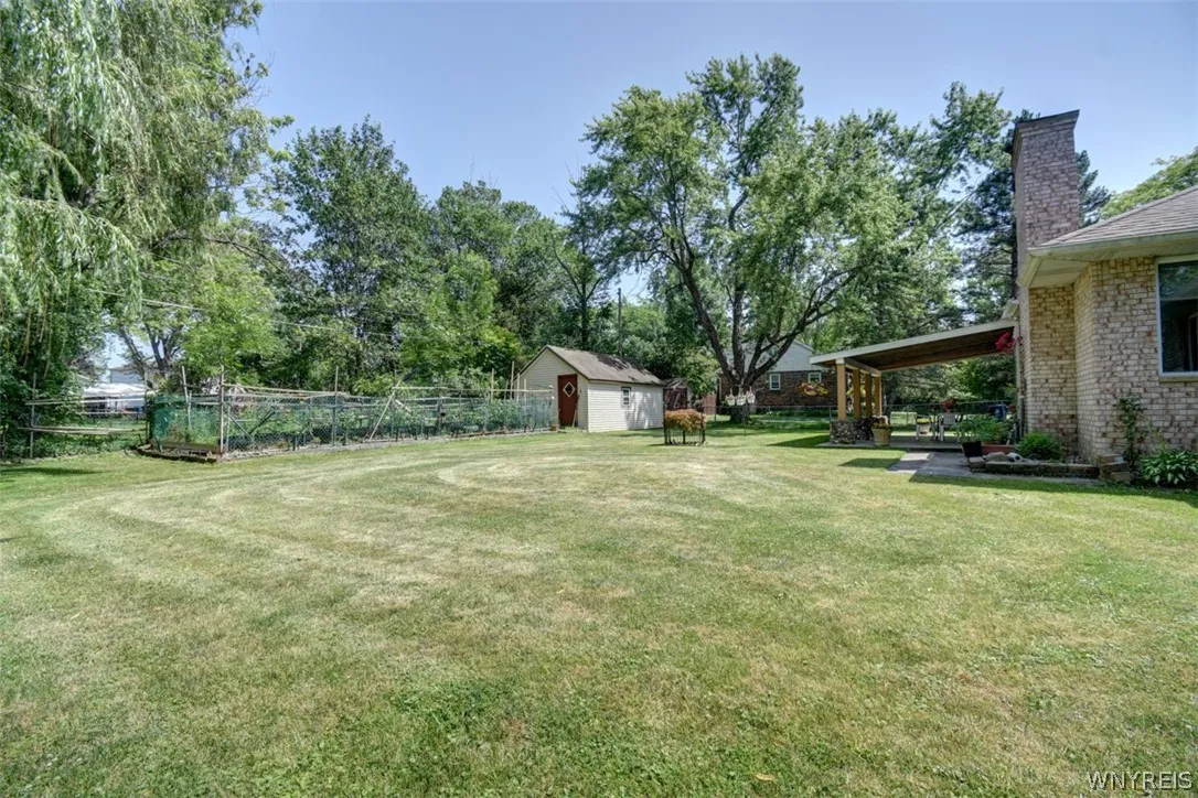 1835 North Forest Road, Amherst, New York 14221, Amherst, New York 14221, 3 Bedrooms Bedrooms, 7 Rooms Rooms,2 BathroomsBathrooms,Residential,For Sale,1835 North Forest Road, Amherst, New York 14221,0,B1696717